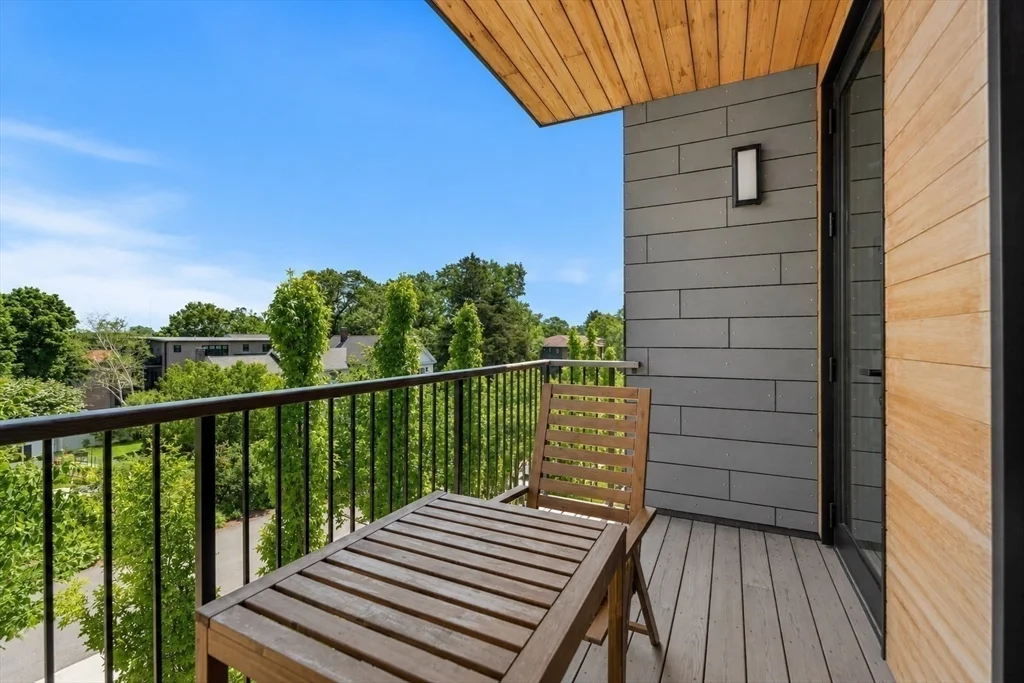 2 bed, 2 bath apartment for rent at 100 Linden St Unit 203, Wellesley — photo 5 of 39
