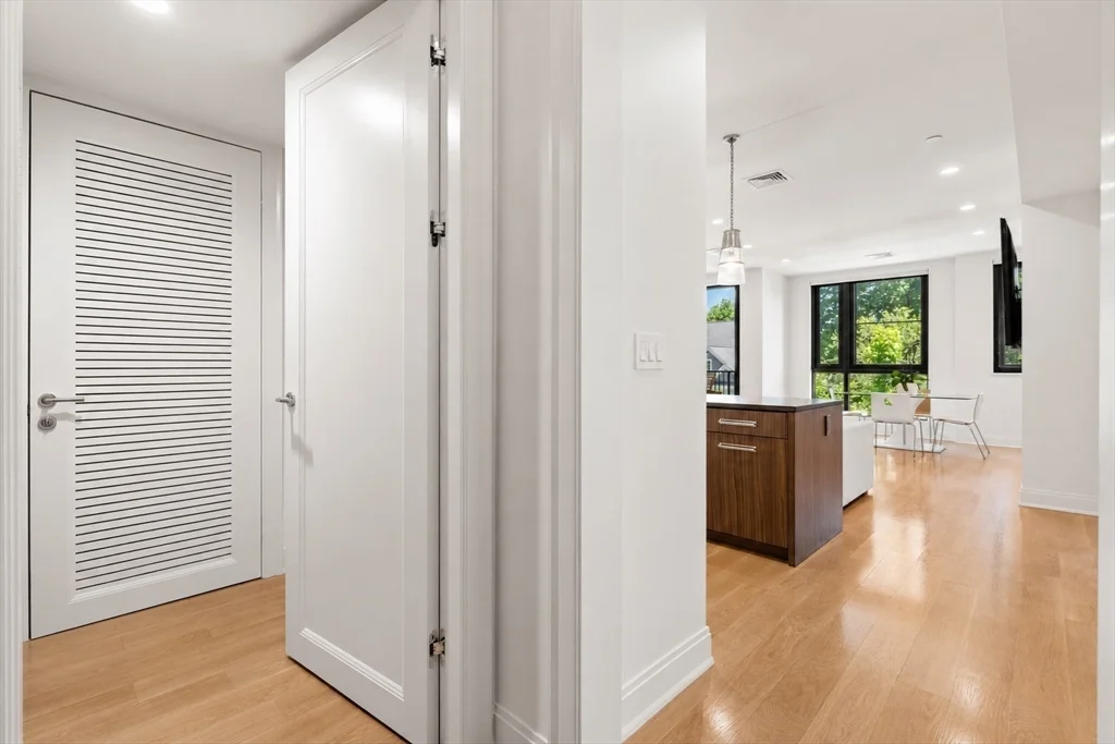 2 bed, 2 bath apartment for rent at 100 Linden St Unit 203, Wellesley — photo 20 of 39