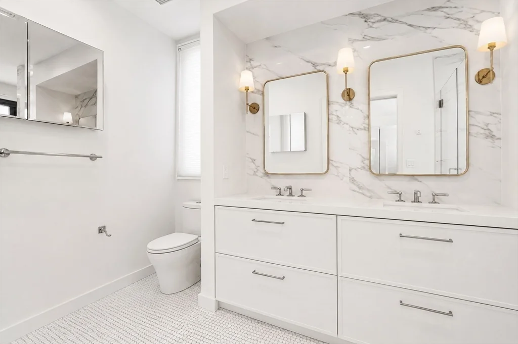 2 bed, 2 bath apartment for rent at 100 Linden St Unit 203, Wellesley — photo 15 of 39