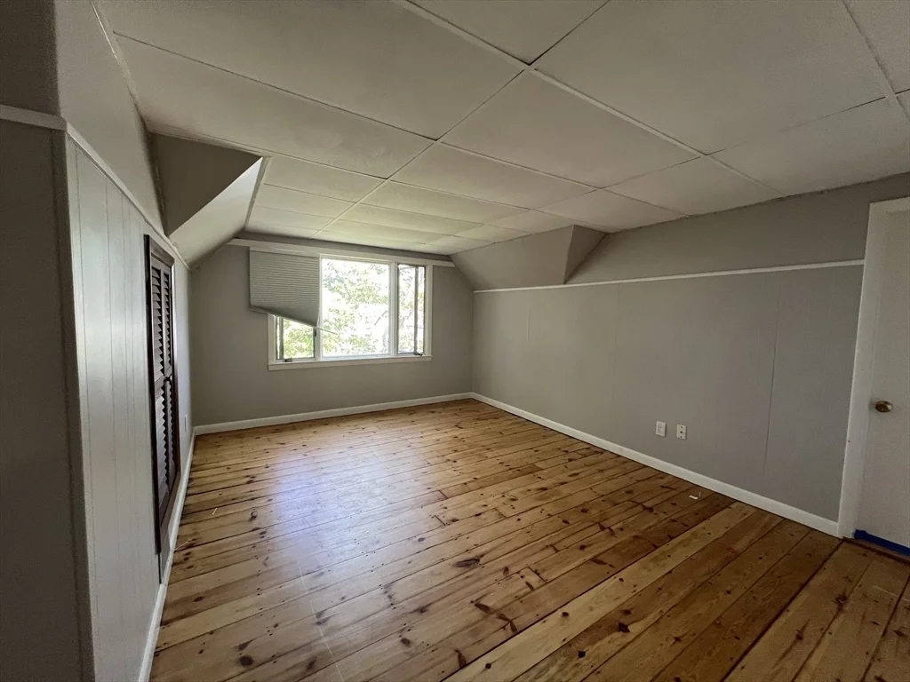 2 bed, 1 bath apartment for rent at 100 Linden St Unit 3, Salem — photo 7 of 11