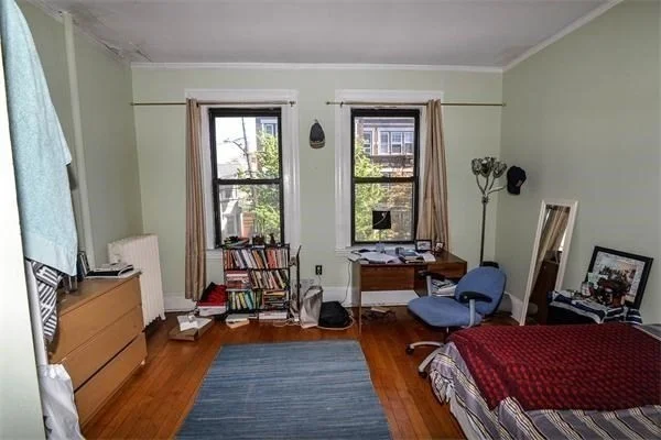 3 bed, 1 bath apartment for rent at 100 Linden St Unit 8, Allston — photo 3 of 16