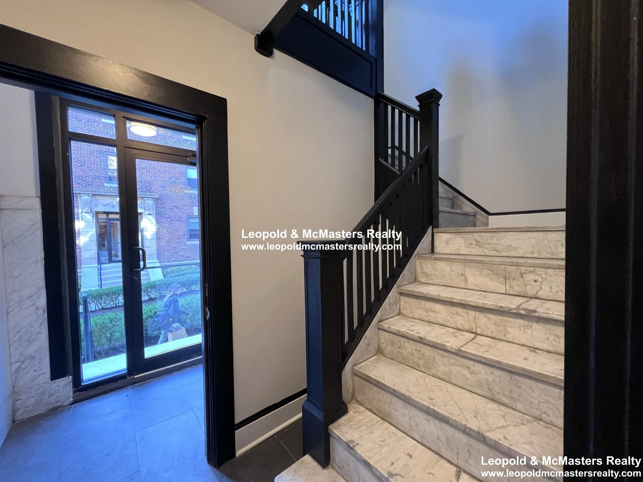 3 bed, 1 bath apartment for rent at 100 Longwood Ave Unit 1, Coolidge Corner — photo 18 of 21