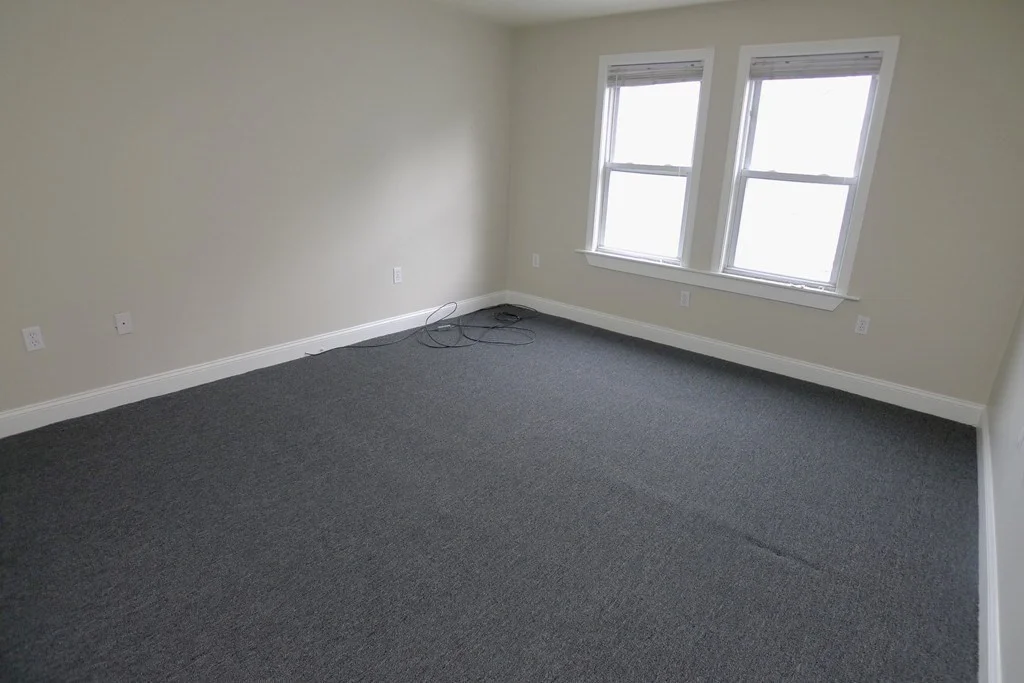 2 bed, 1 bath apartment for rent at 100 Lonsdale St Unit 3, Dorchester — photo 5 of 10