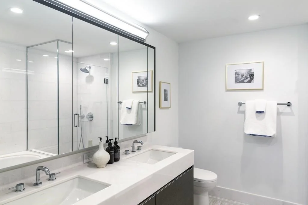 2 bed, 2 bath apartment for rent at 100 Lovejoy Pl Unit 11B, Waterfront — photo 4 of 11