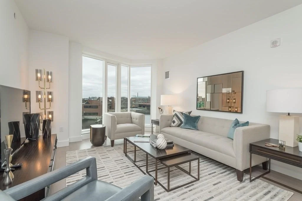 1 bed, 1 bath apartment for rent at 100 Lovejoy Pl Unit 11H, Waterfront — photo 1 of 12