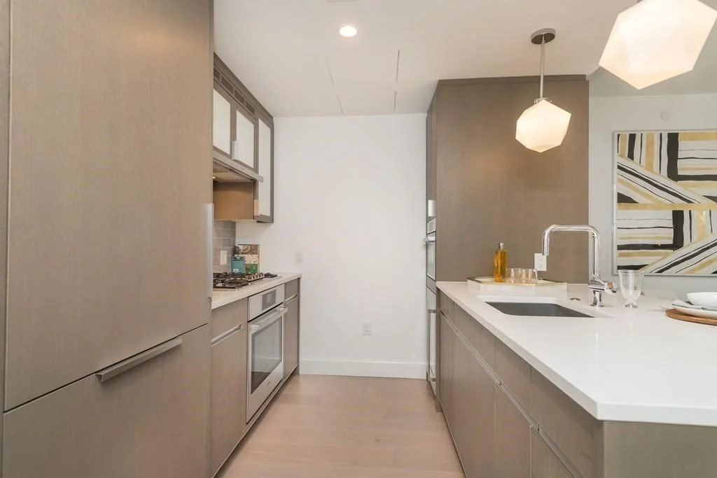 1 bed, 1 bath apartment for rent at 100 Lovejoy Pl Unit 11H, Waterfront — photo 4 of 12