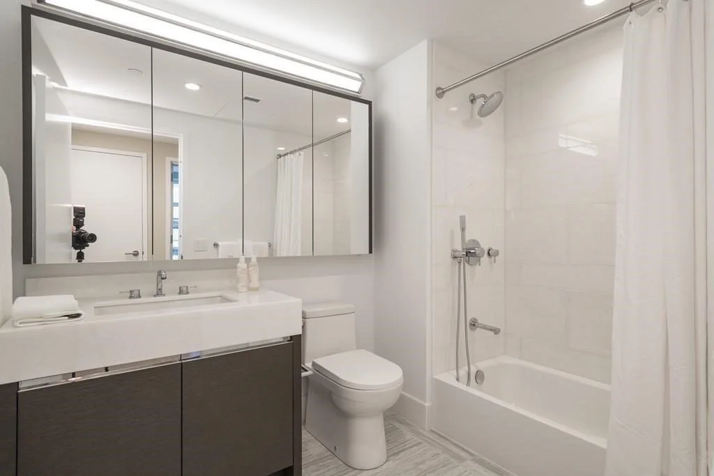 1 bed, 1 bath apartment for rent at 100 Lovejoy Pl Unit 12N, Waterfront — photo 5 of 10