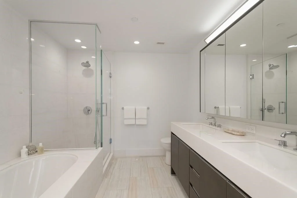 2 bed, 2 bath apartment for rent at 100 Lovejoy Pl Unit 6C, Waterfront — photo 4 of 11