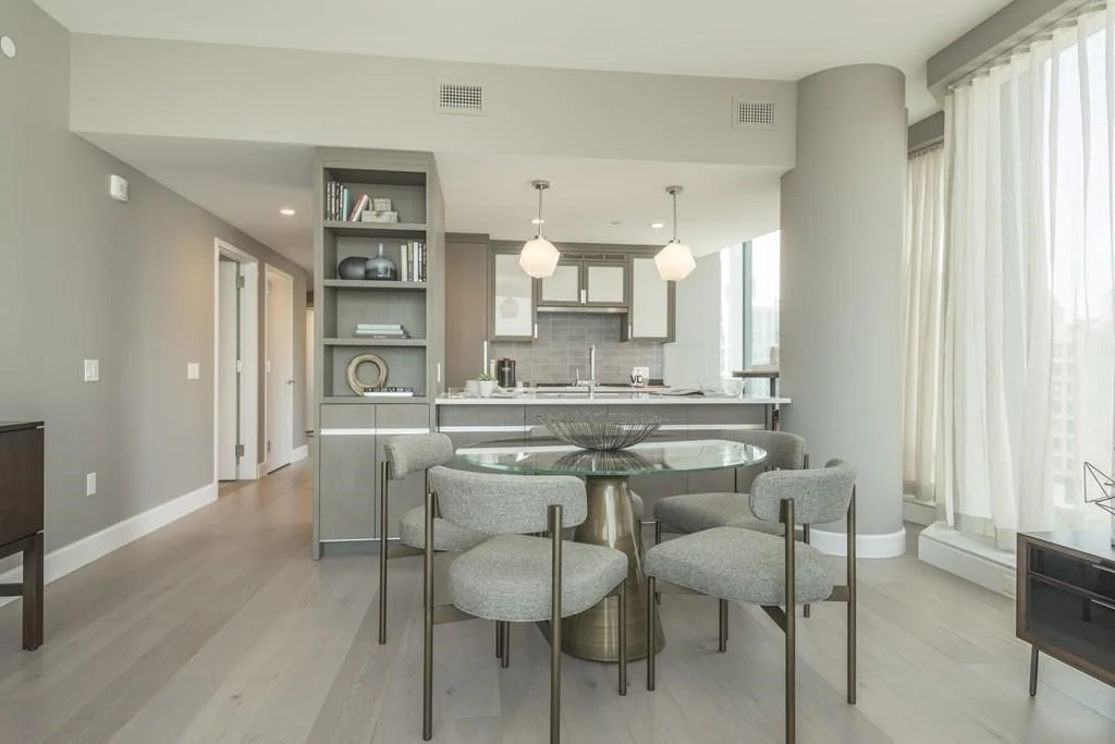 3 bed, 3 bath apartment for rent at 100 Lovejoy Pl Unit 8D, Waterfront — photo 2 of 12
