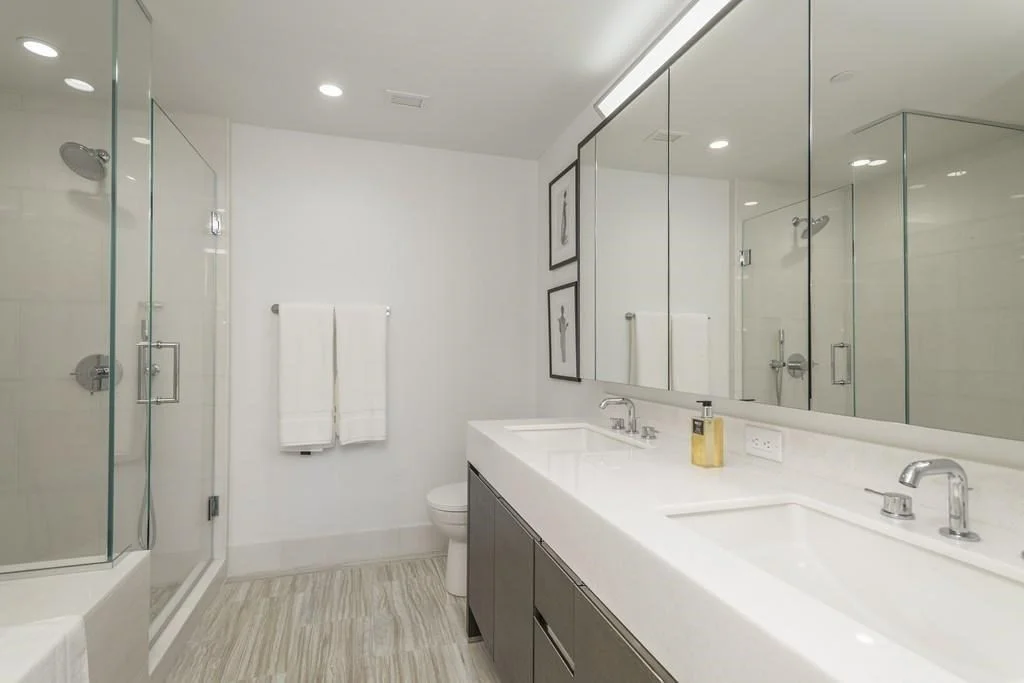 2 bed, 2 bath apartment for rent at 100 Lovejoy Pl Unit 9C, Waterfront — photo 4 of 11