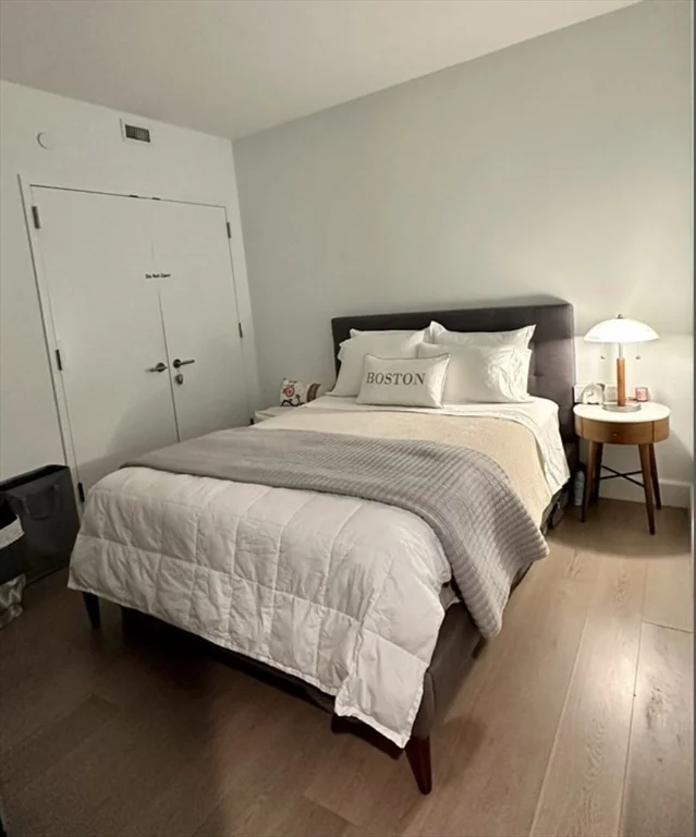 Studio bed, 1 bath apartment for rent at 100 Lovejoy Unit 4L, West End — photo 4 of 13