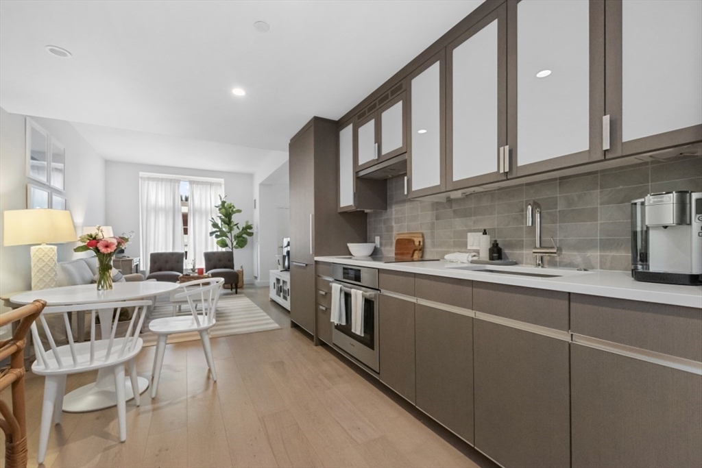 1 bed, 1 bath apartment for rent at 100 Lovejoy Wharf Unit 11Q, Waterfront — photo 3 of 24