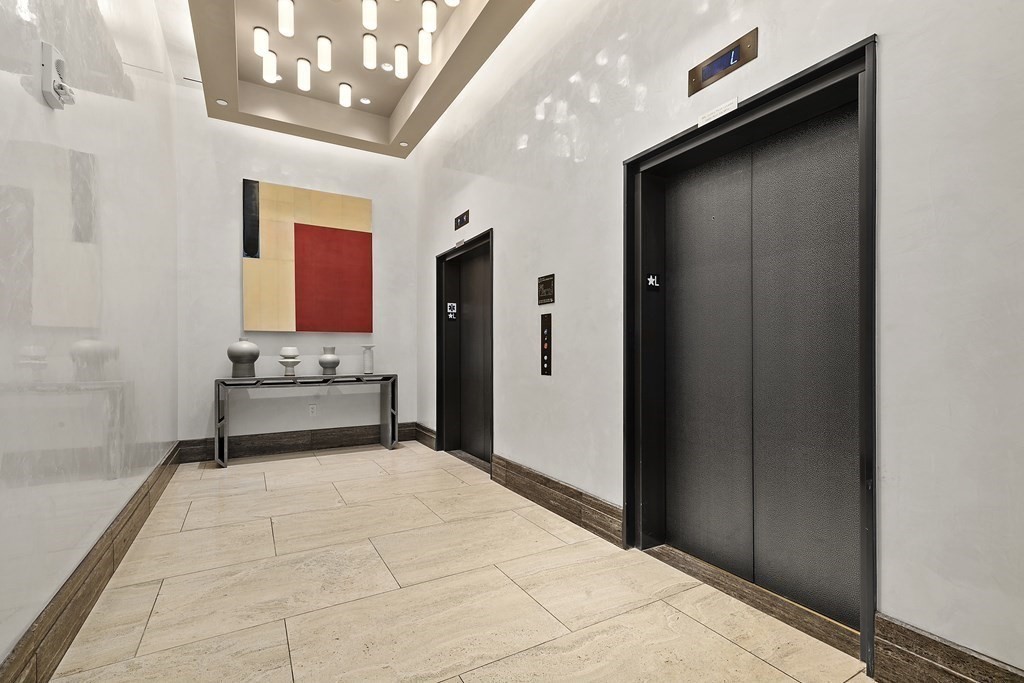1 bed, 1 bath apartment for rent at 100 Lovejoy Wharf Unit 12M, North End — photo 16 of 22