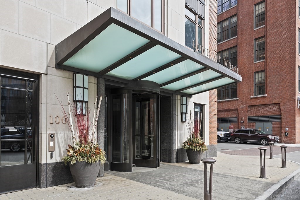 1 bed, 1 bath apartment for rent at 100 Lovejoy Wharf Unit 12M, North End — photo 5 of 22