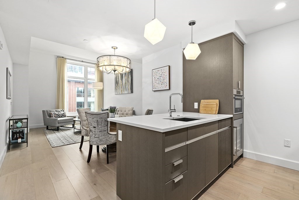 1 bed, 1 bath apartment for rent at 100 Lovejoy Wharf Unit 12M, North End — photo 3 of 22