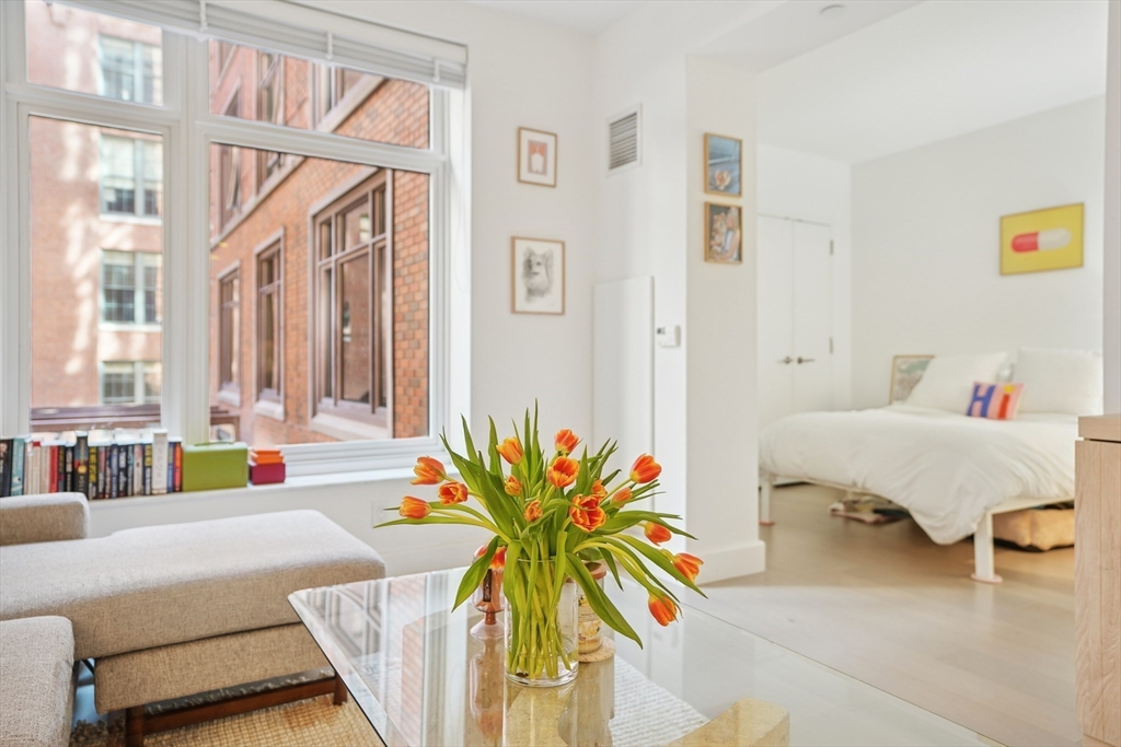 1 bed, 1 bath apartment for rent at 100 Lovejoy Wharf Unit 4Q, Waterfront — photo 3 of 22