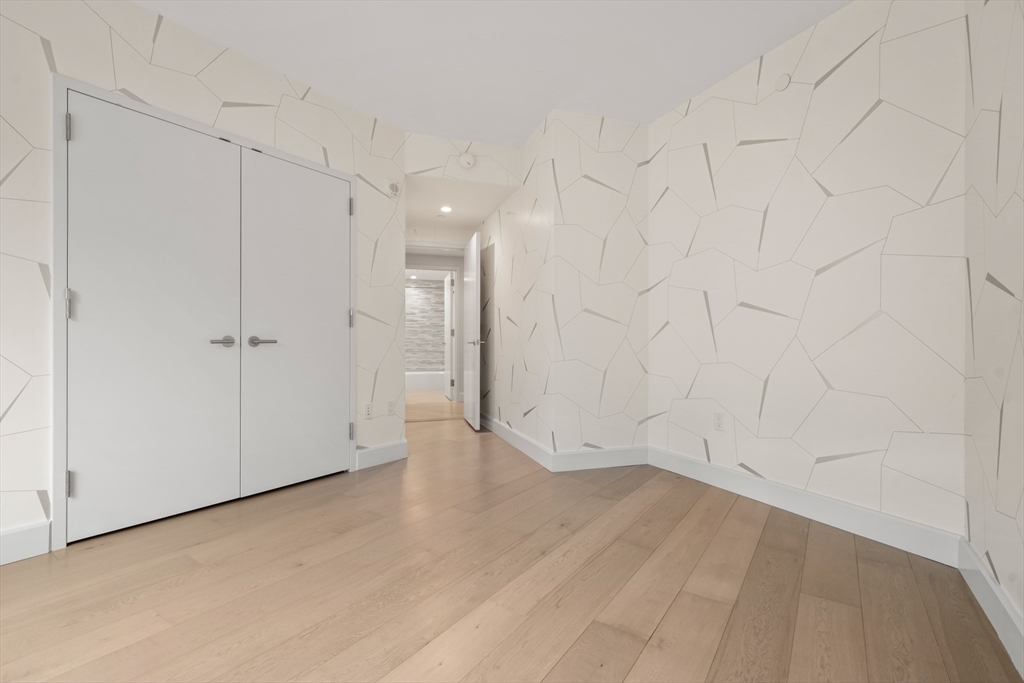 3 bed, 2 bath apartment for rent at 100 Lovejoy Wharf Unit 5D, Waterfront — photo 23 of 40