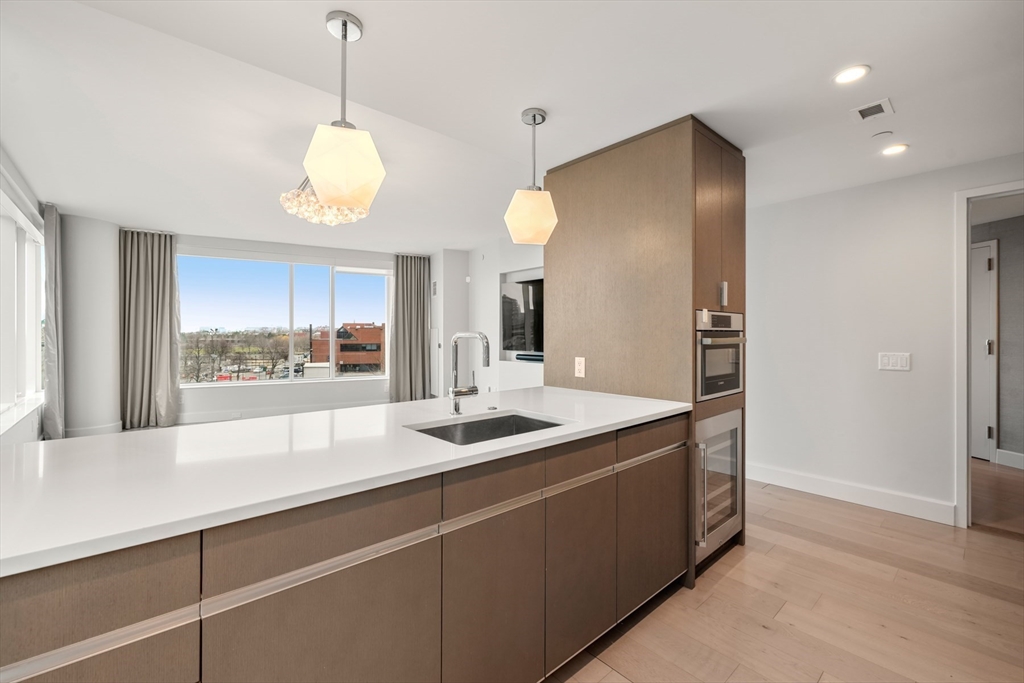 3 bed, 2 bath apartment for rent at 100 Lovejoy Wharf Unit 5D, Waterfront — photo 9 of 40