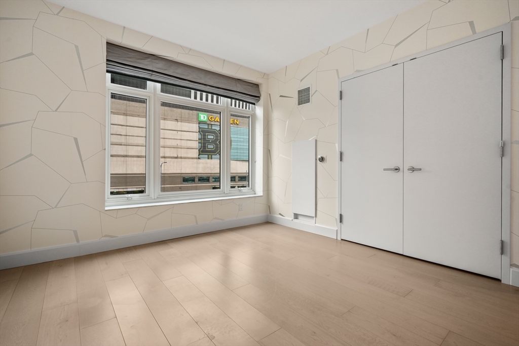 3 bed, 2 bath apartment for rent at 100 Lovejoy Wharf Unit 5D, Waterfront — photo 22 of 40