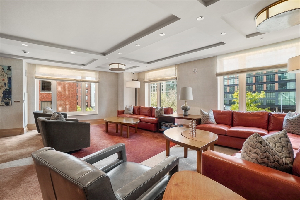 3 bed, 2 bath apartment for rent at 100 Lovejoy Wharf Unit 5D, Waterfront — photo 34 of 40