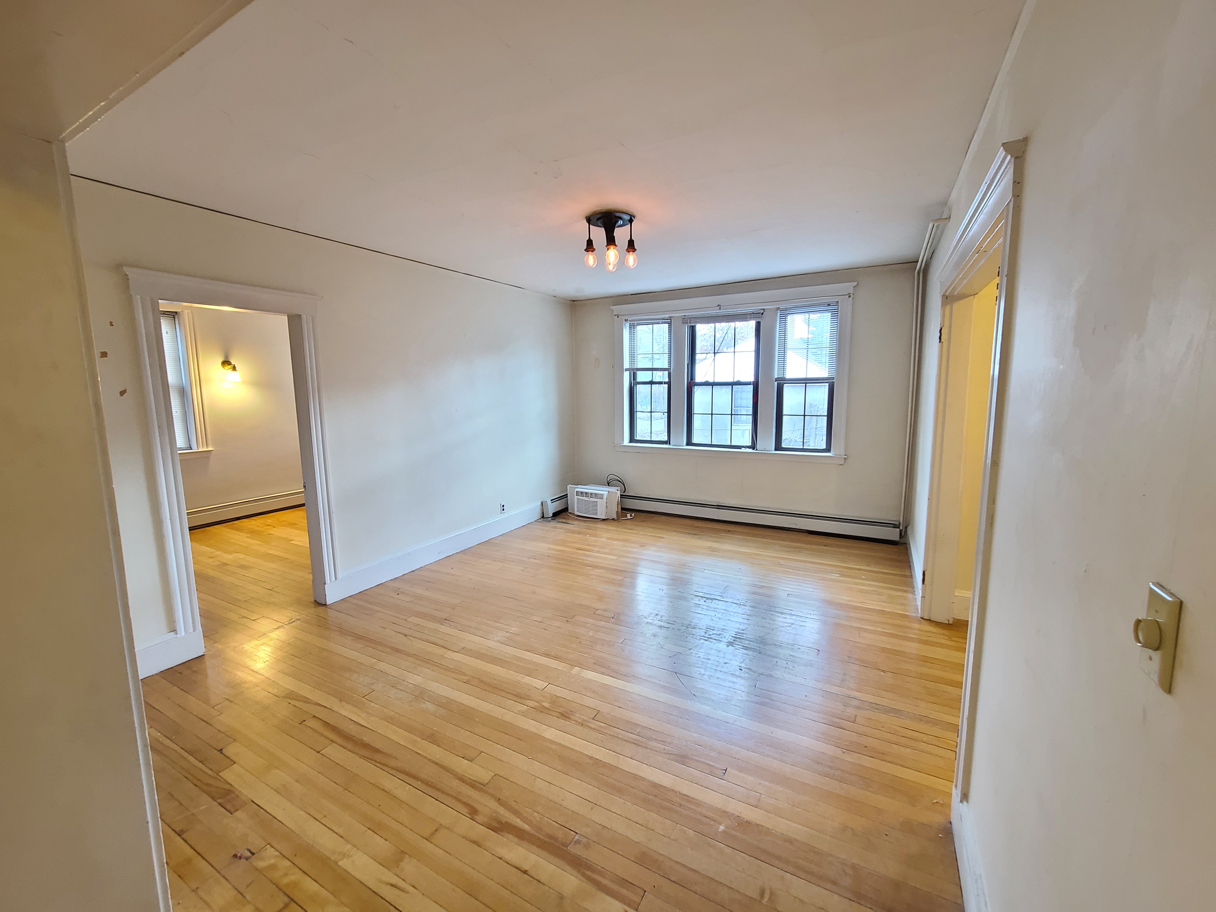 1 bed, 1 bath apartment for rent at 100 Madison Ave Unit 3, Newtonville — photo 1 of 9
