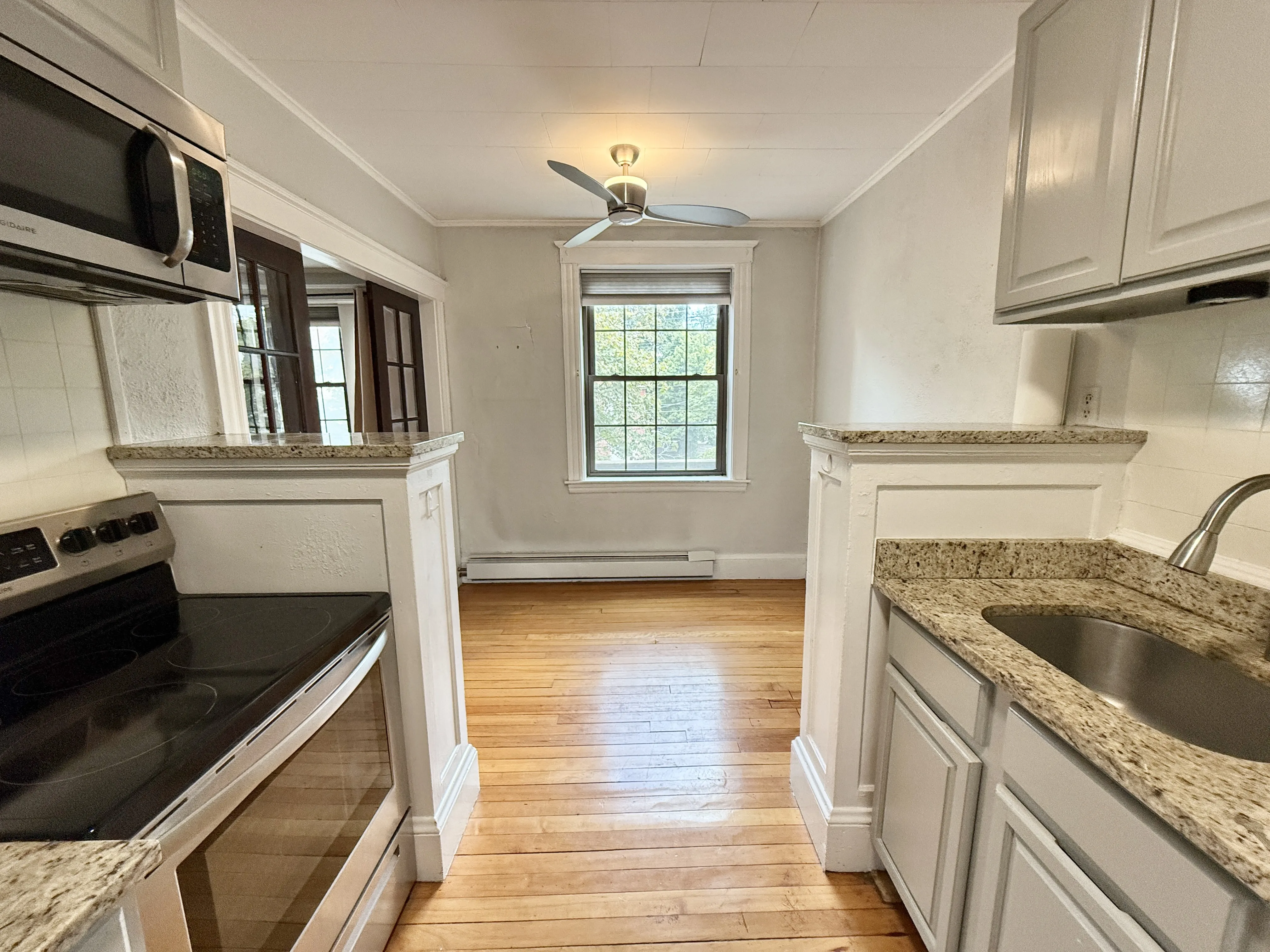 1 bed, 1 bath apartment for rent at 100 Madison Ave Unit 501, Newtonville — photo 3 of 12