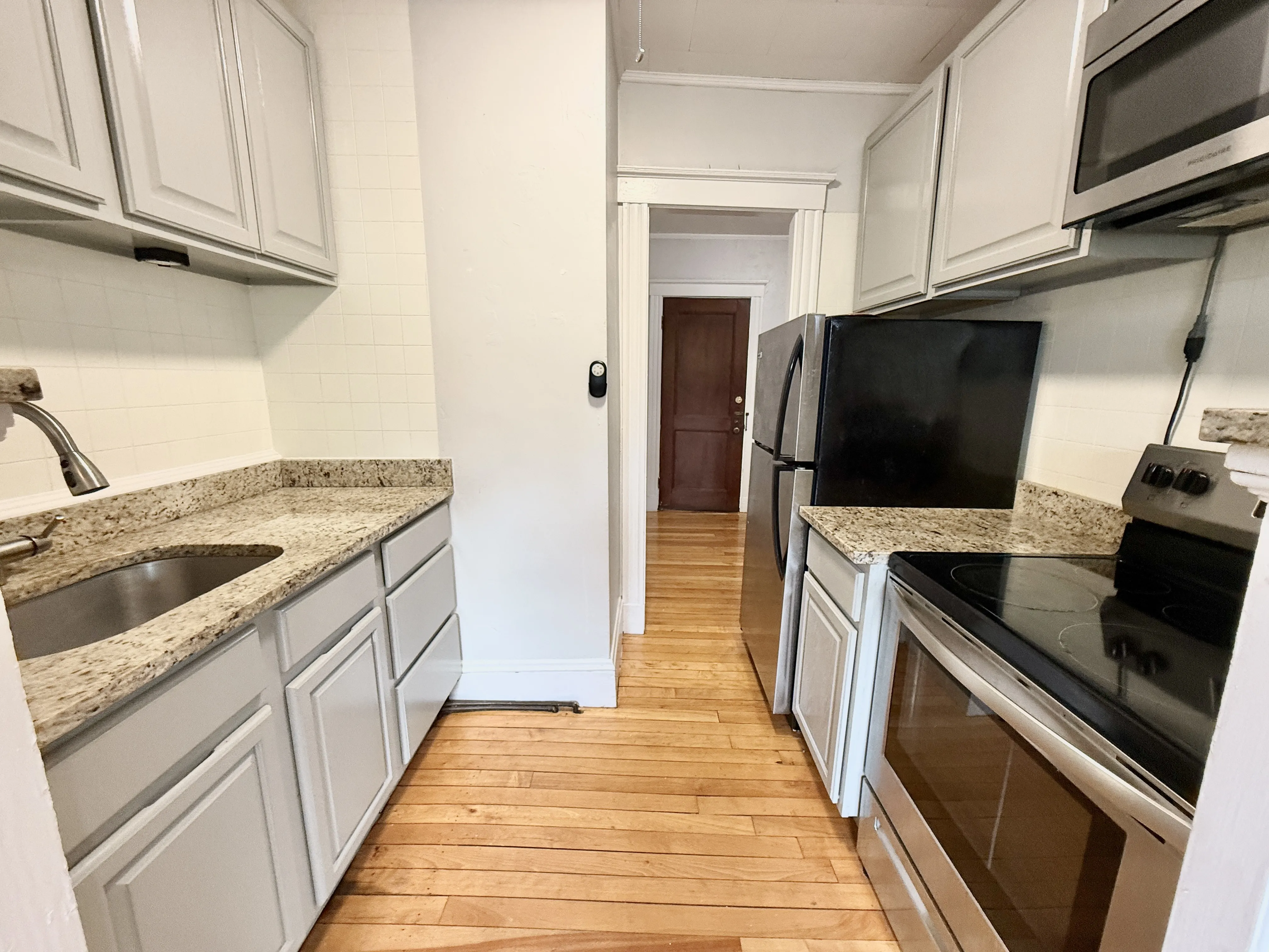 1 bed, 1 bath apartment for rent at 100 Madison Ave Unit 501, Newtonville — photo 4 of 12
