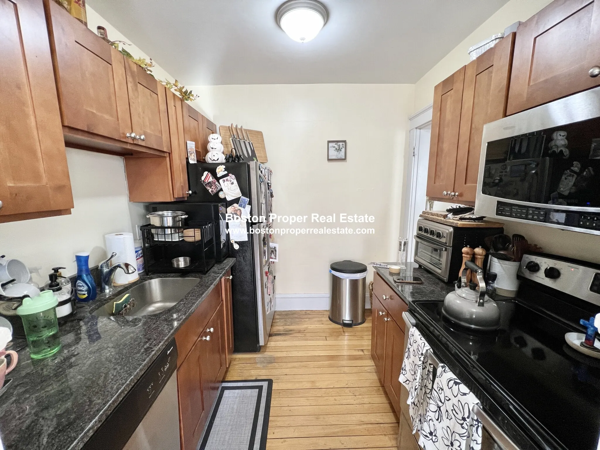 1 bed, 1 bath apartment for rent at 100 Madison Ave Unit 7, Newtonville — photo 2 of 10