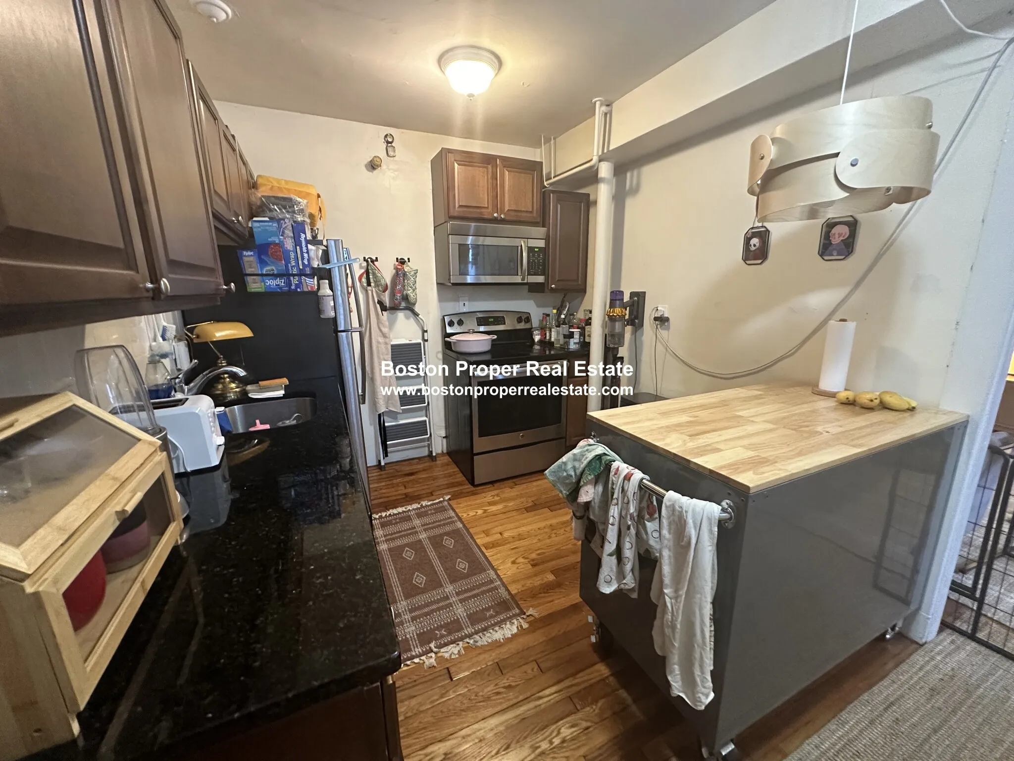 1 bed, 1 bath apartment for rent at 100 Madison Ave Unit 9, Newtonville — photo 2 of 14