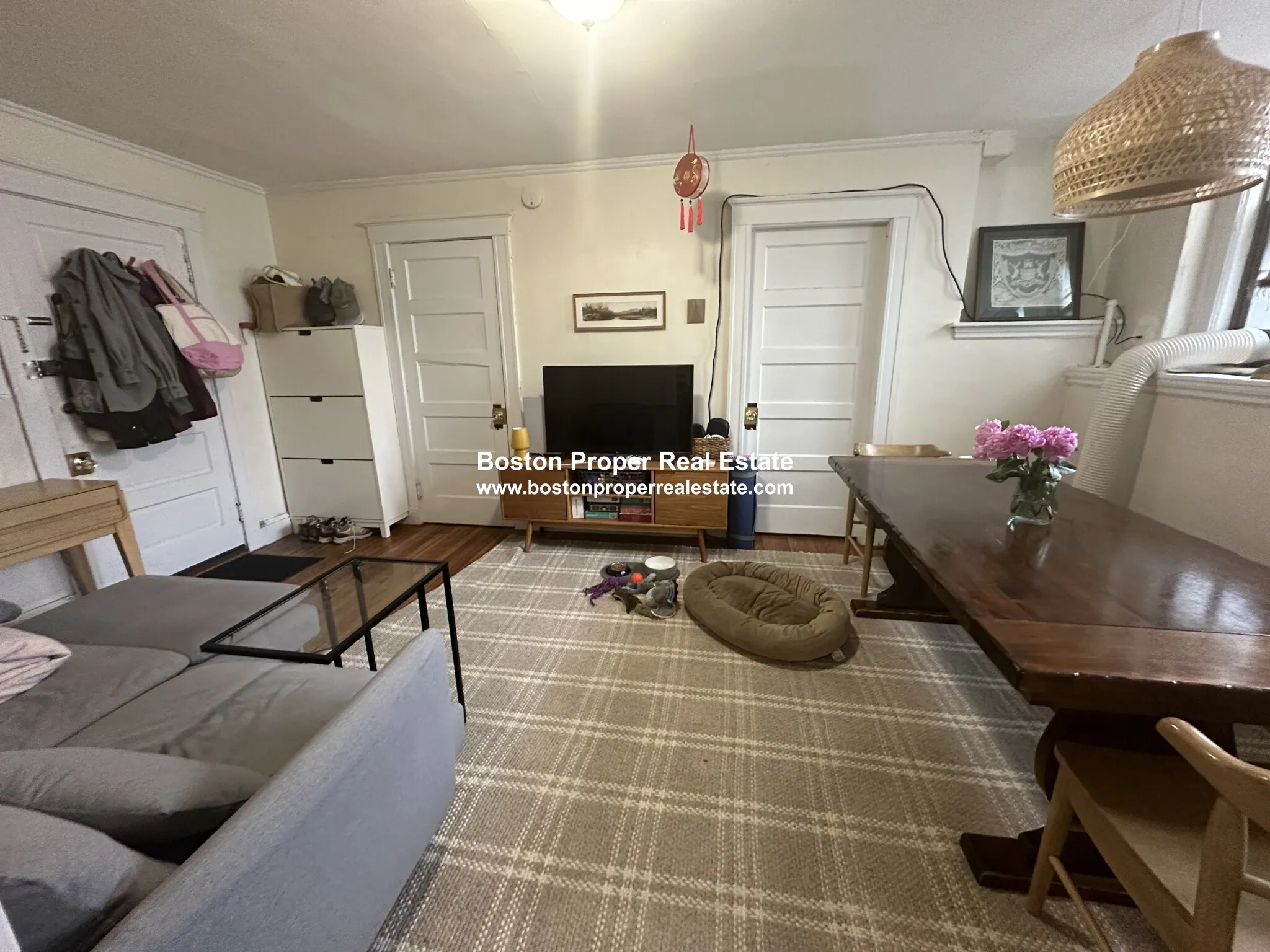 1 bed, 1 bath apartment for rent at 100 Madison Ave Unit 9, Newtonville — photo 3 of 14