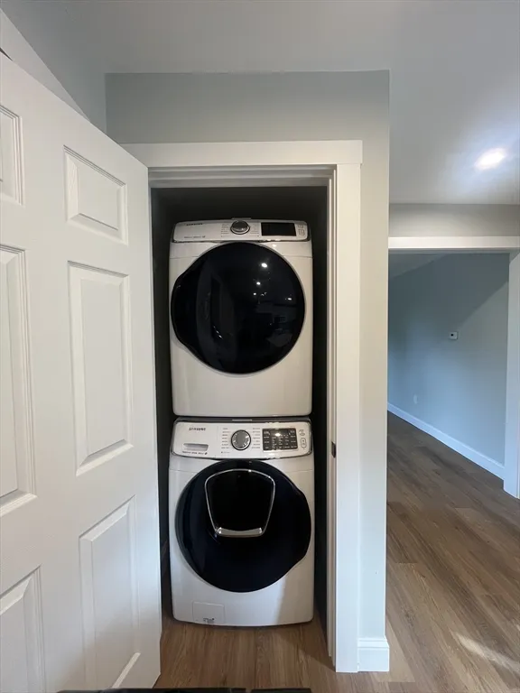 3 bed, 2 bath apartment for rent at 100 Main St Unit 2, Hopkinton — photo 2 of 11
