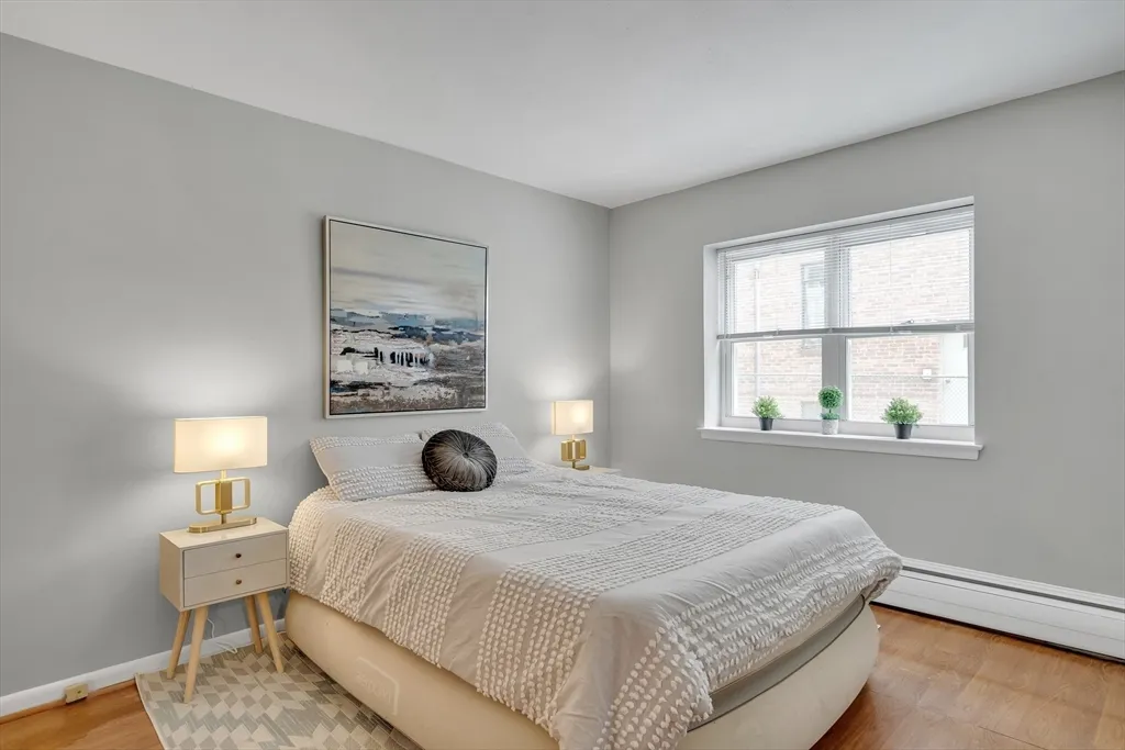 1 bed, 1 bath apartment for rent at 100 Marion St Unit 11, Griggs Park — photo 4 of 12
