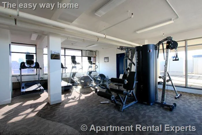 Studio bed, 1 bath apartment for rent at 100 Memorial Dr Unit 5-23C, Kendall Square — photo 3 of 9