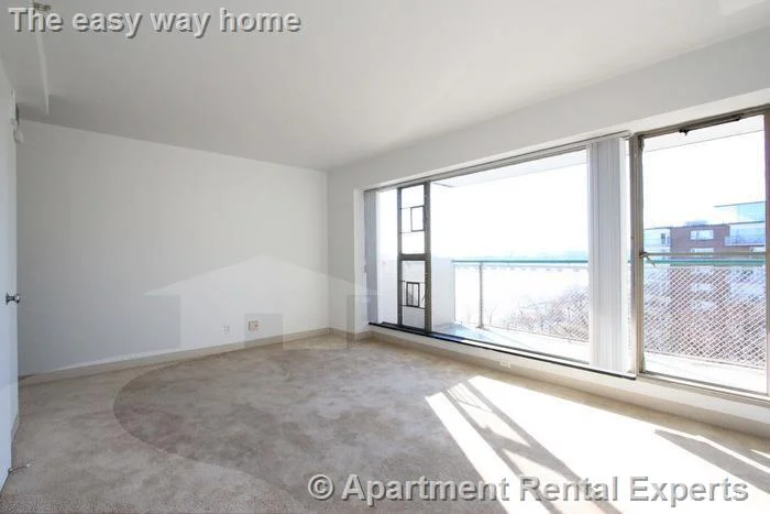 Studio bed, 1 bath apartment for rent at 100 Memorial Dr Unit 5-23C, Kendall Square — photo 9 of 9