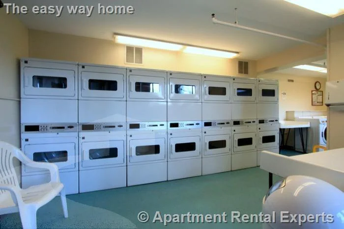 Studio bed, 1 bath apartment for rent at 100 Memorial Dr Unit 5-23C, Kendall Square — photo 5 of 9