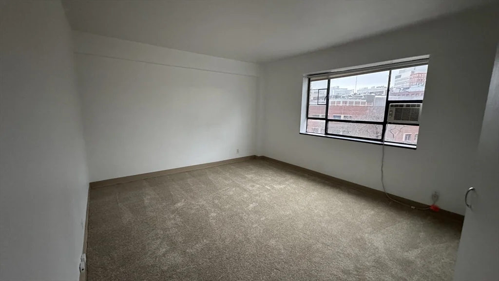 3 bed, 2 bath apartment for rent at 100 Memorial Dr Unit 0503A, Kendall Square — photo 6 of 8