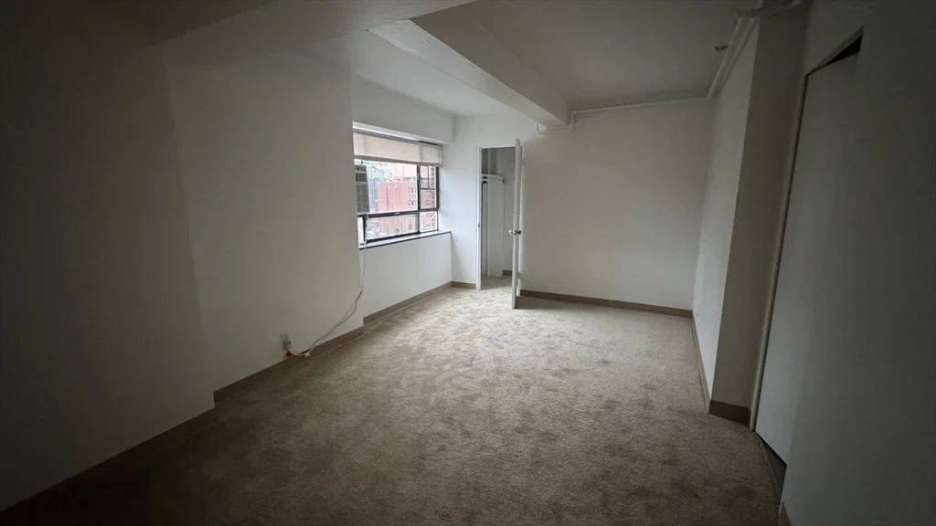 3 bed, 2 bath apartment for rent at 100 Memorial Dr Unit 0503A, Kendall Square — photo 4 of 8