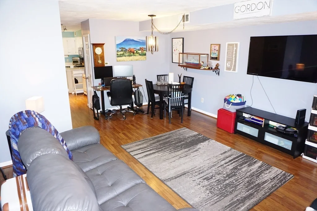 2 bed, 1 bath apartment for rent at 100 Merrimack Ave Unit 125, Dracut — photo 7 of 32
