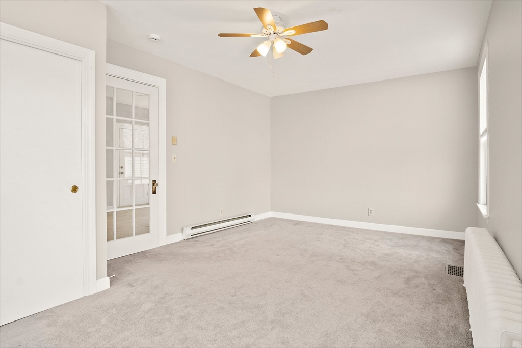1 bed, 1 bath apartment for rent at 100 North Franklin Unit 2, Holbrook — photo 7 of 19