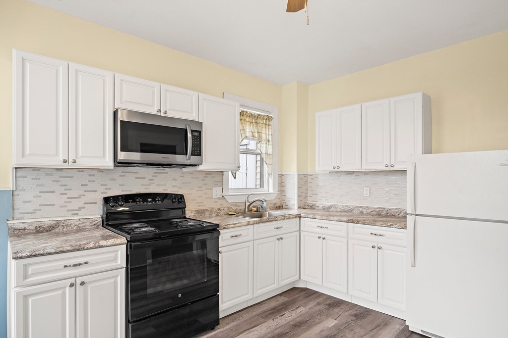 1 bed, 1 bath apartment for rent at 100 North Franklin Unit 2, Holbrook — photo 18 of 19