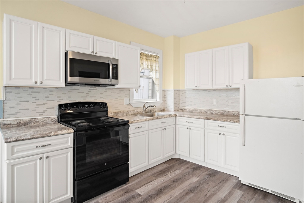 1 bed, 1 bath apartment for rent at 100 North Franklin Unit 2, Holbrook — photo 16 of 19
