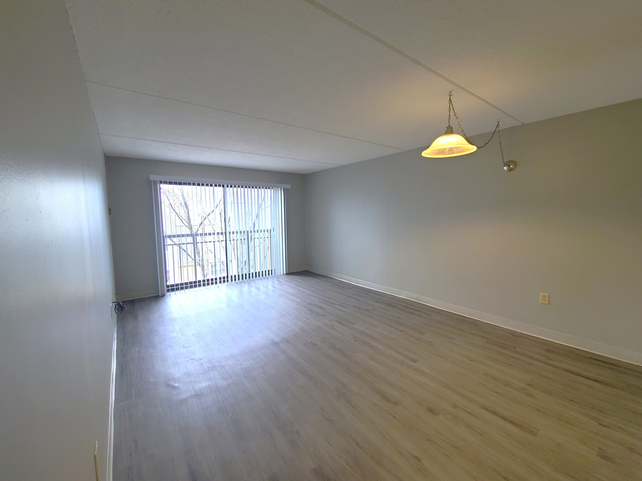 1 bed, 1 bath apartment for rent at 100 Ocean View Dr Unit 407, Dorchester — photo 1 of 9