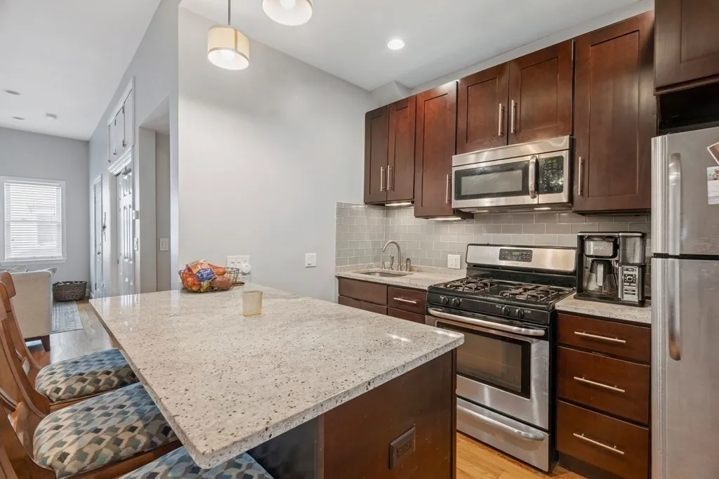 2 bed, 1.5 bath apartment for rent at 100 Old Harbor St Unit 1, South Boston