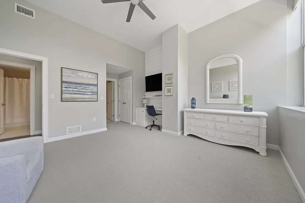 2 bed, 2 bath apartment for rent at 100 Parks St Unit 18, South Duxbury — photo 24 of 36