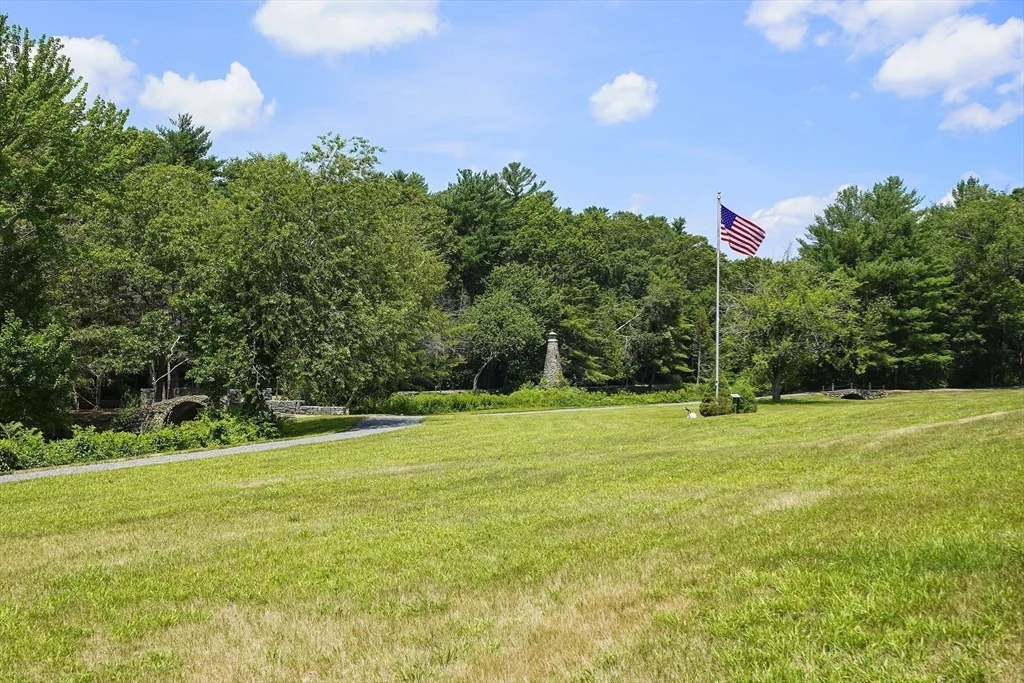 2 bed, 2 bath apartment for rent at 100 Parks St Unit 18, South Duxbury — photo 33 of 36