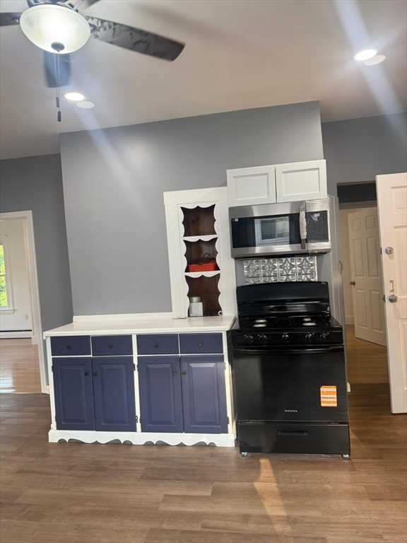 3 bed, 1 bath apartment for rent at 100 Peever St Unit 1, Methuen — photo 5 of 14