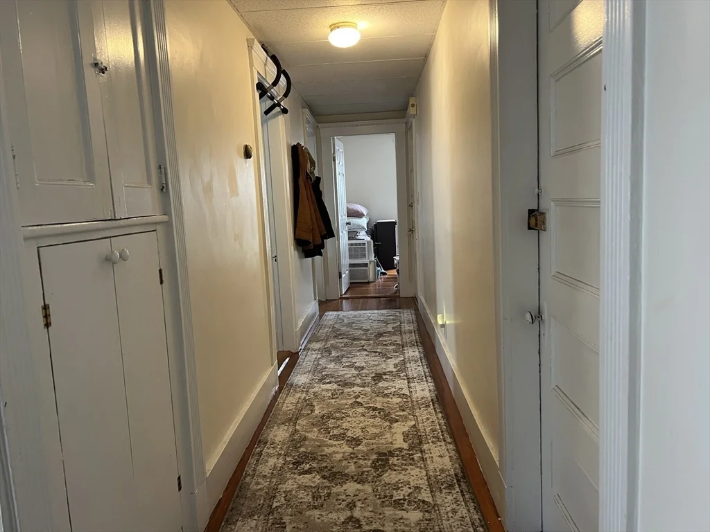2 bed, 1 bath apartment for rent at 100 Quincy Ave Unit 5, Winthrop — photo 5 of 17