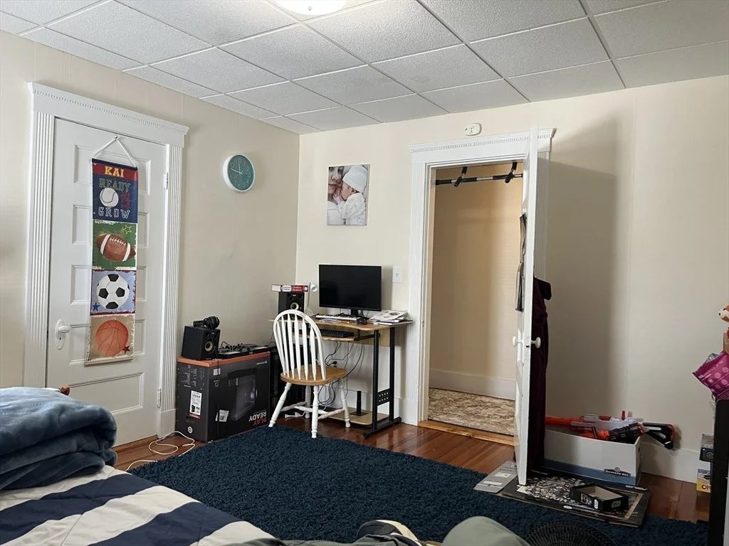 2 bed, 1 bath apartment for rent at 100 Quincy Ave Unit 5, Winthrop — photo 13 of 17