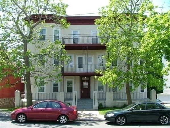 2 bed, 1 bath apartment for rent at 100 Quincy Ave Unit 5, Winthrop — photo 1 of 17