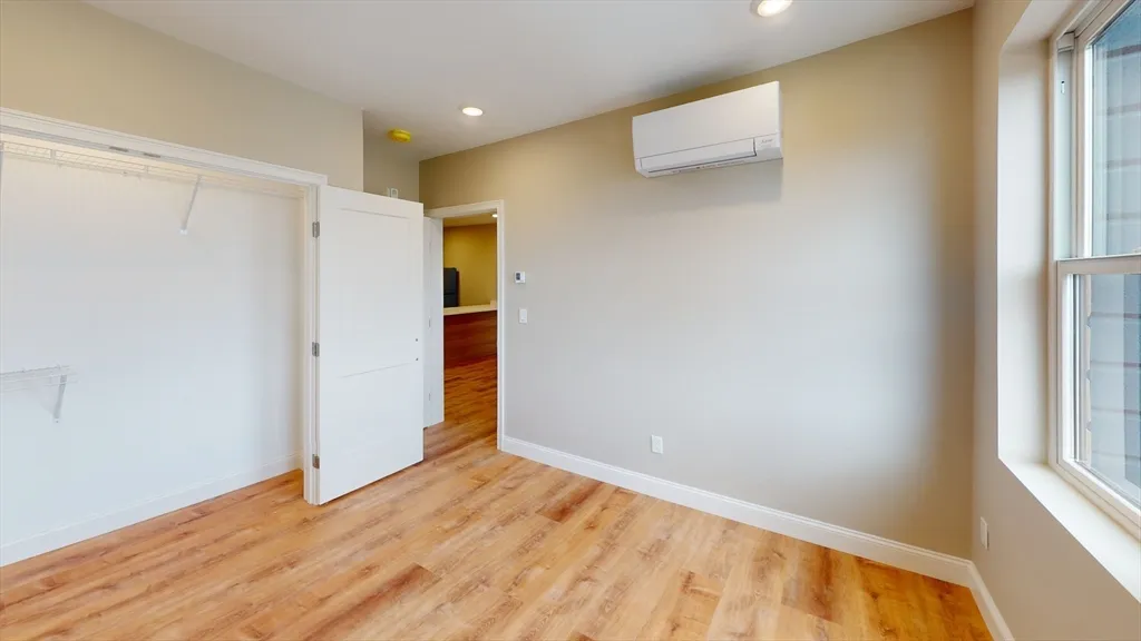 2 bed, 1 bath apartment for rent at 100 Revere Unit 502, Revere Beach — photo 4 of 8